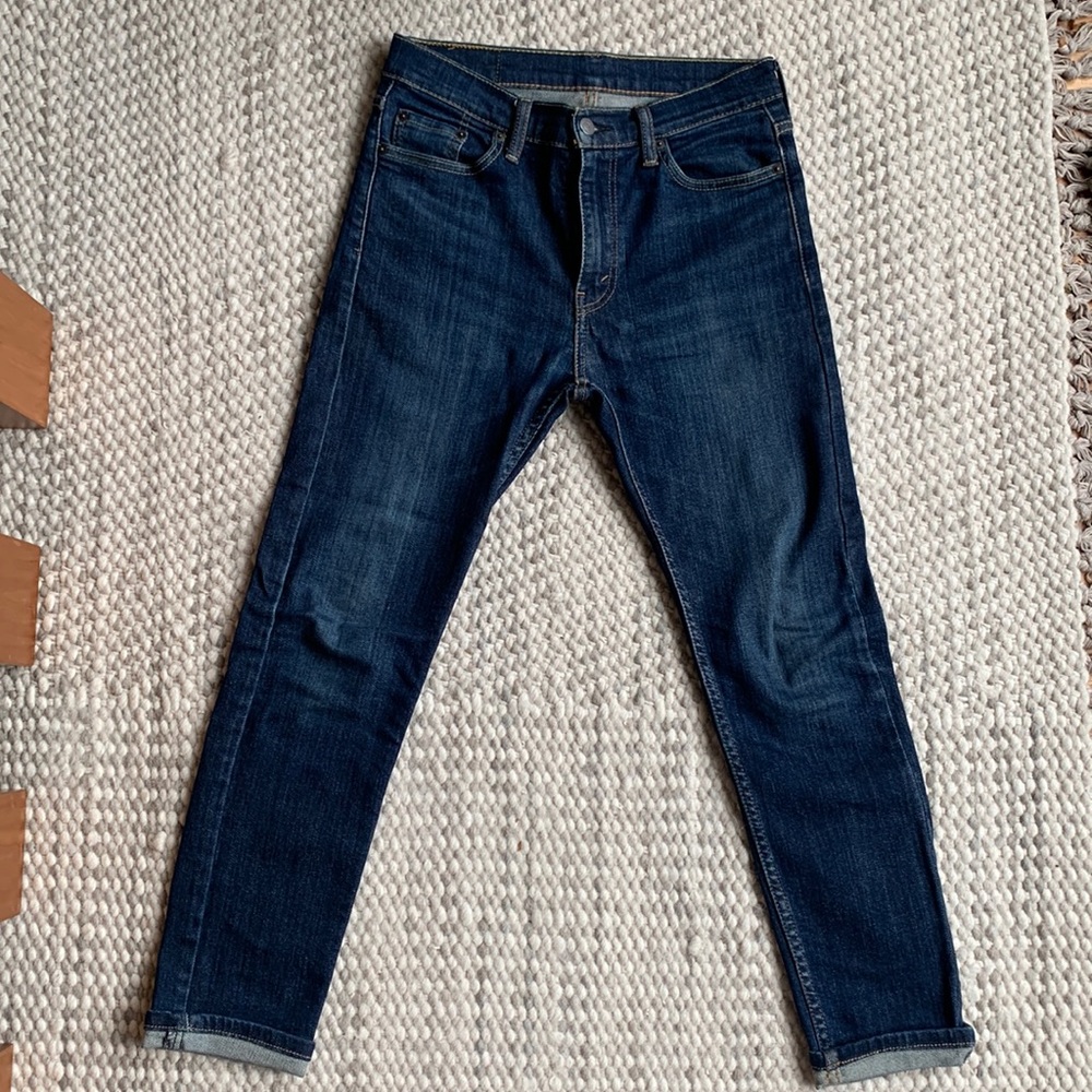Levis slim leg W30L30